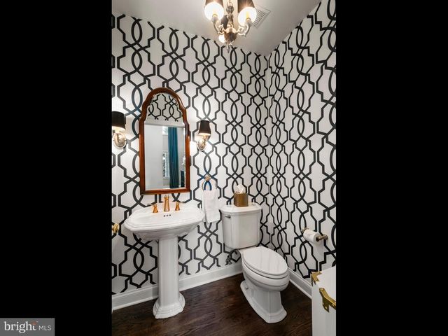 65 DELANCY CT, Phoenixville, PA 19460