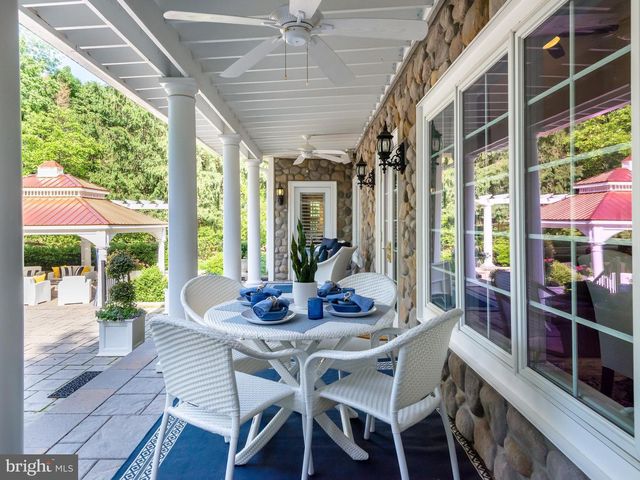 65 DELANCY CT, Phoenixville, PA 19460