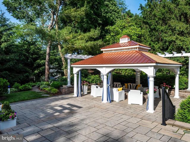 65 DELANCY CT, Phoenixville, PA 19460
