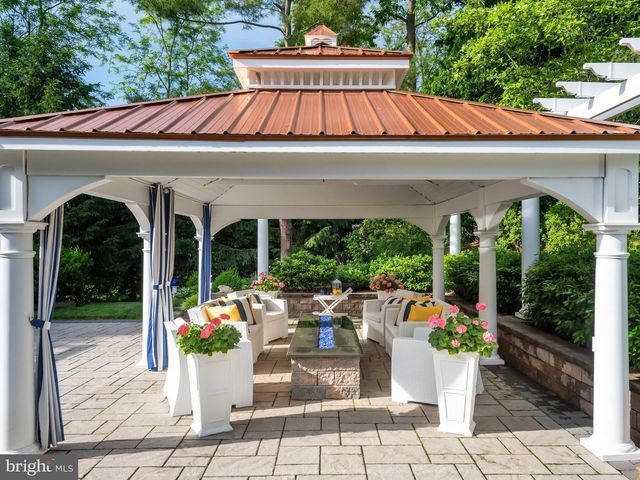 65 DELANCY CT, Phoenixville, PA 19460