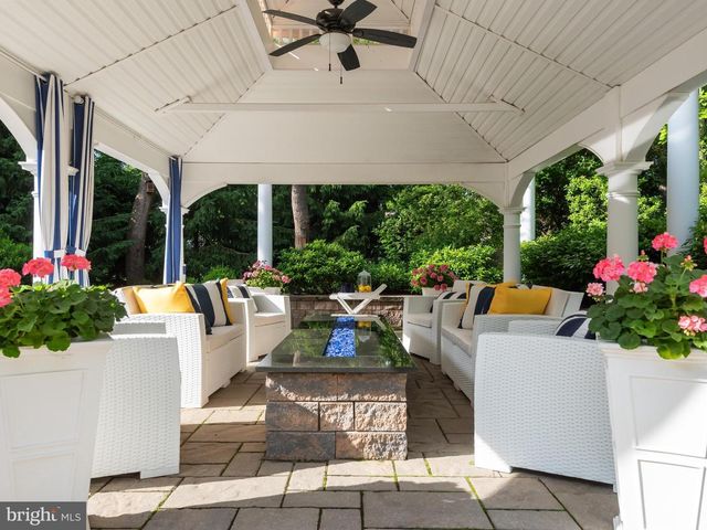 65 DELANCY CT, Phoenixville, PA 19460