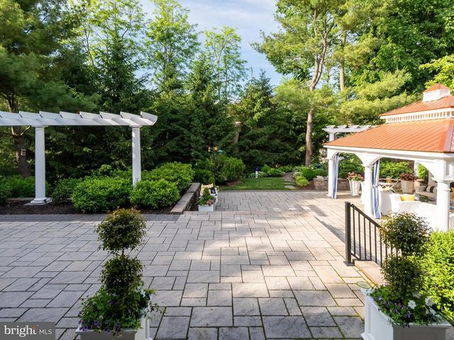 65 DELANCY CT, Phoenixville, PA 19460