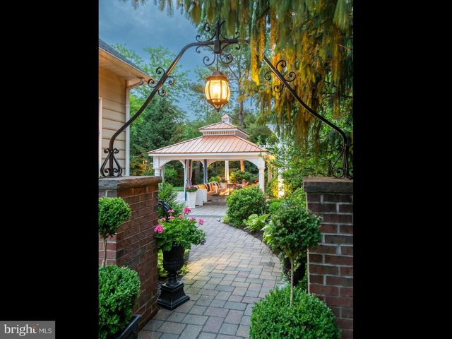 65 DELANCY CT, Phoenixville, PA 19460