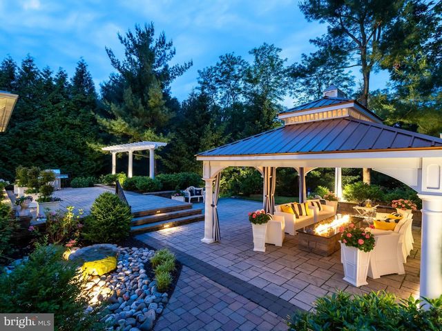 65 DELANCY CT, Phoenixville, PA 19460
