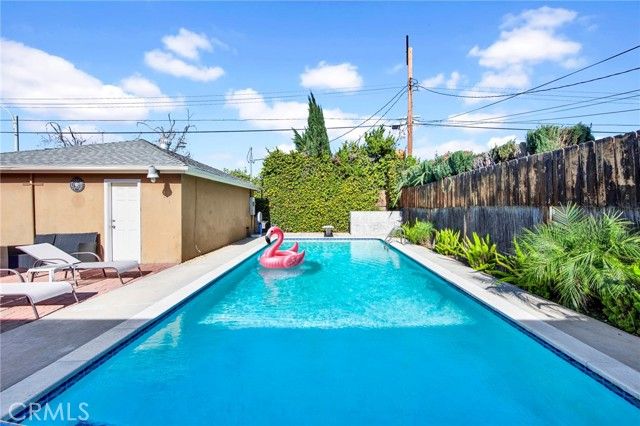 22677 Criswell, West Hills (los Angeles), CA 91307