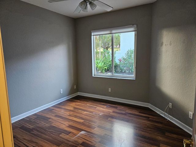 5842 NW 123rd Avenue, Coral Springs, FL 33076