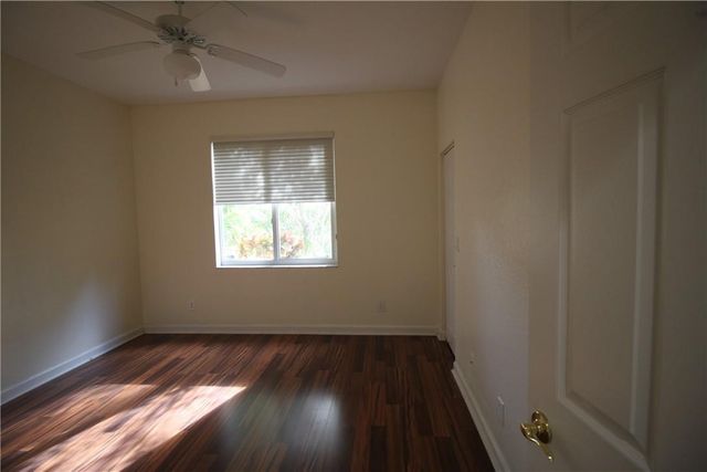 5842 NW 123rd Avenue, Coral Springs, FL 33076