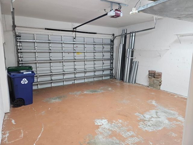 5842 NW 123rd Avenue, Coral Springs, FL 33076