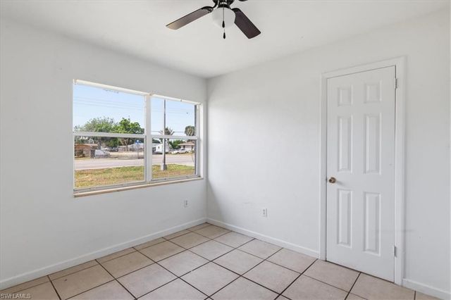 807 Leeland Heights BLVD E, Lehigh Acres, FL 33936