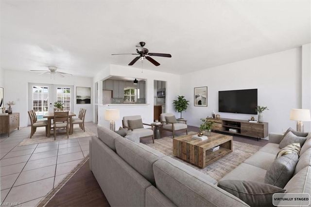 807 Leeland Heights BLVD E, Lehigh Acres, FL 33936