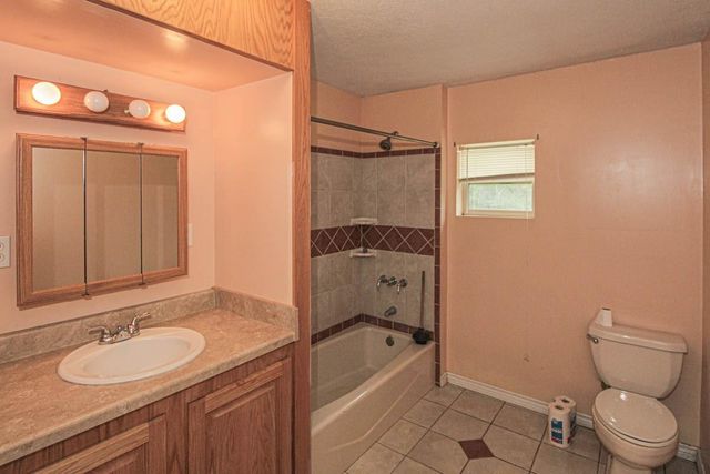 899 J Hickman Road, Leggett, TX 77350