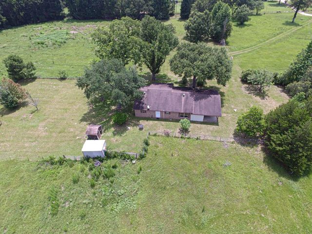 899 J Hickman Road, Leggett, TX 77350