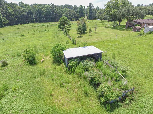 899 J Hickman Road, Leggett, TX 77350