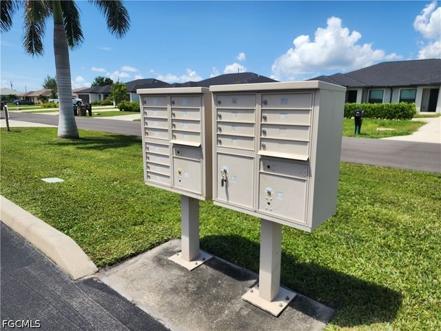 4513 SW 8th CT 106, Cape Coral, FL 33914