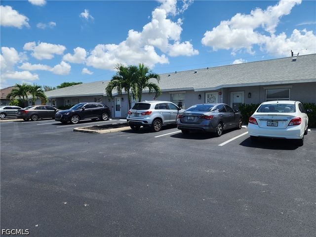 4513 SW 8th CT 106, Cape Coral, FL 33914