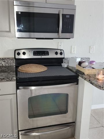 4513 SW 8th CT 106, Cape Coral, FL 33914