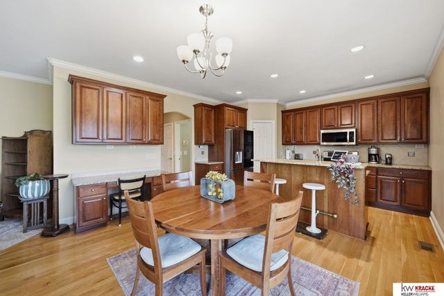 6646 S 86th Street, Lincoln, NE 68526