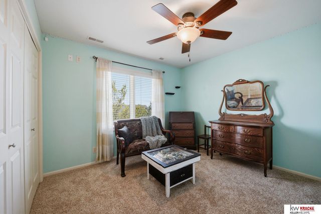 6646 S 86th Street, Lincoln, NE 68526
