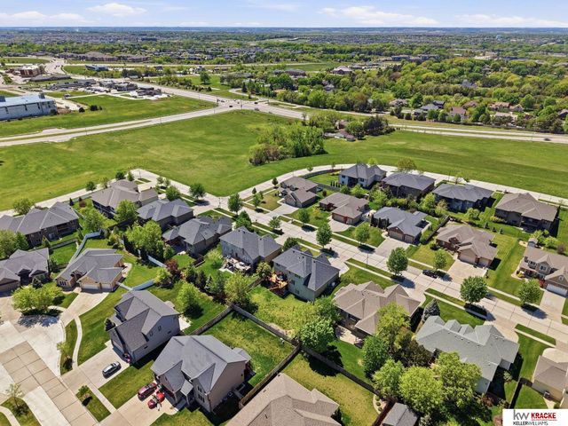 6646 S 86th Street, Lincoln, NE 68526