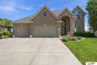 6646 S 86th Street, Lincoln, NE 68526