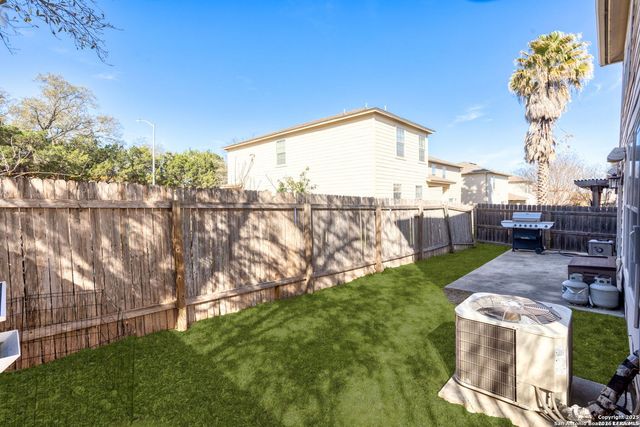 16115 Branching Oaks, San Antonio, TX 78247