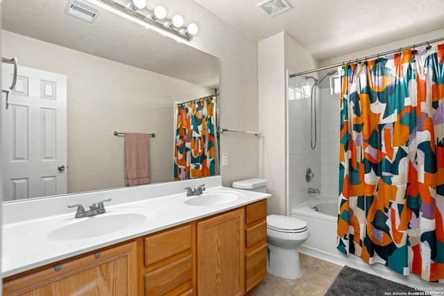 16115 Branching Oaks, San Antonio, TX 78247
