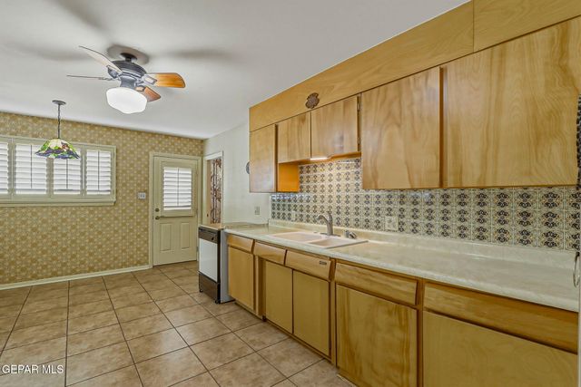 6208 DE LEON Court, El Paso, TX 79912