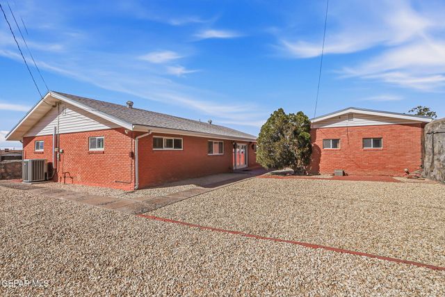 6208 DE LEON Court, El Paso, TX 79912