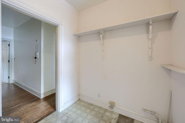 339 E MARKET ST, York, PA 17403