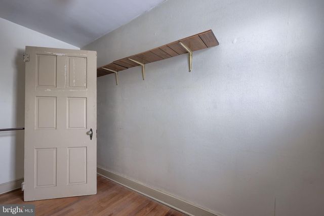 339 E MARKET ST, York, PA 17403