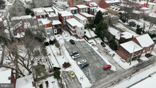 339 E MARKET ST, York, PA 17403