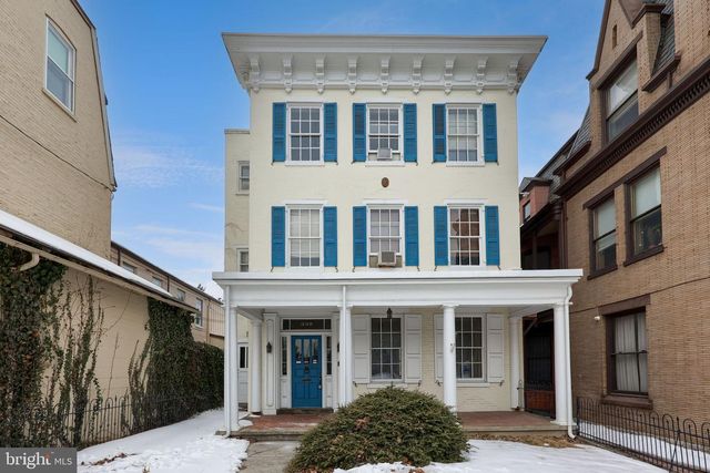 339 E MARKET ST, York, PA 17403