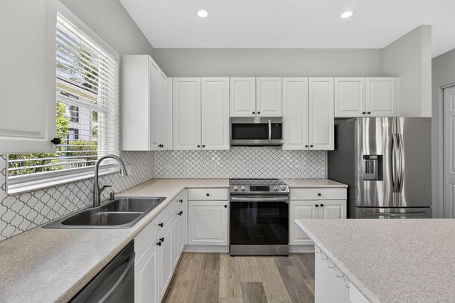 4293 Mariners Cove Drive, Wellington, FL 33449