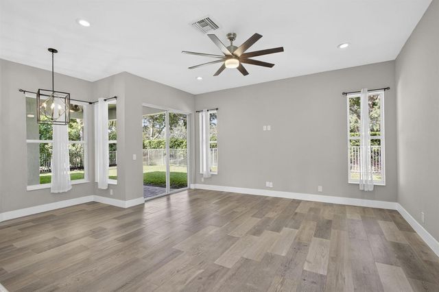 4293 Mariners Cove Drive, Wellington, FL 33449