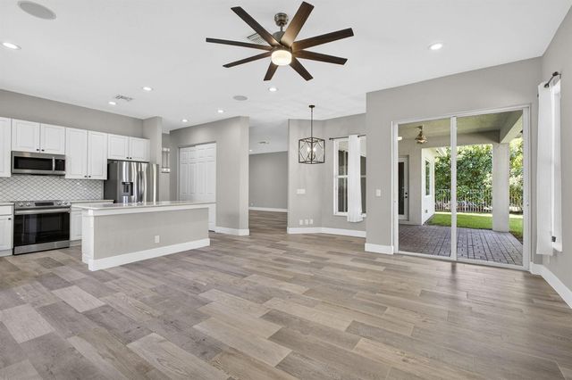 4293 Mariners Cove Drive, Wellington, FL 33449