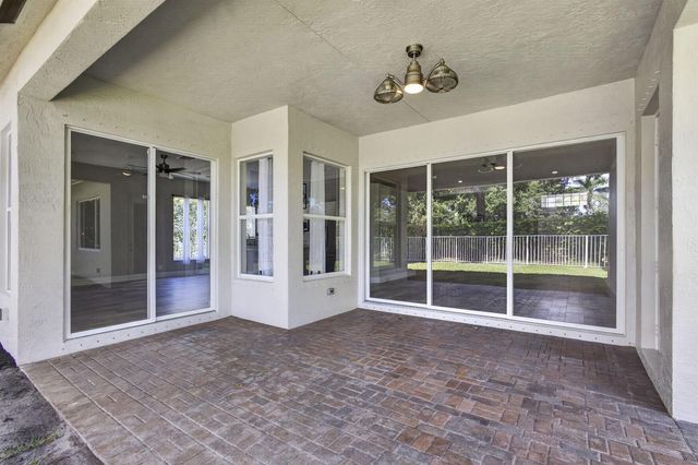 4293 Mariners Cove Drive, Wellington, FL 33449