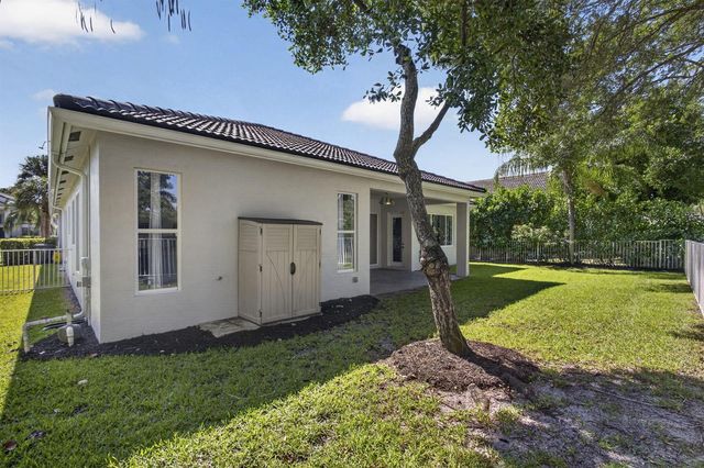 4293 Mariners Cove Drive, Wellington, FL 33449