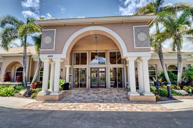 4293 Mariners Cove Drive, Wellington, FL 33449
