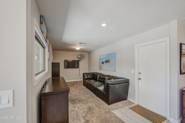 319 N VALENCIA Drive, Chandler, AZ 85226