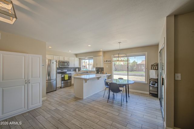 319 N VALENCIA Drive, Chandler, AZ 85226