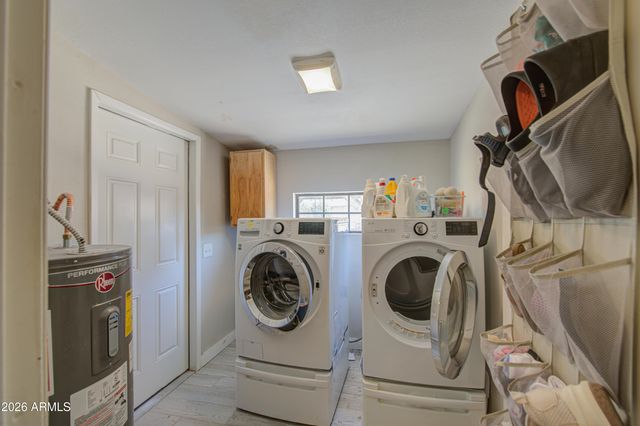 319 N VALENCIA Drive, Chandler, AZ 85226