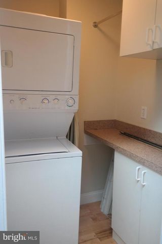 132 N LINWOOD AVE, Baltimore, MD 21224