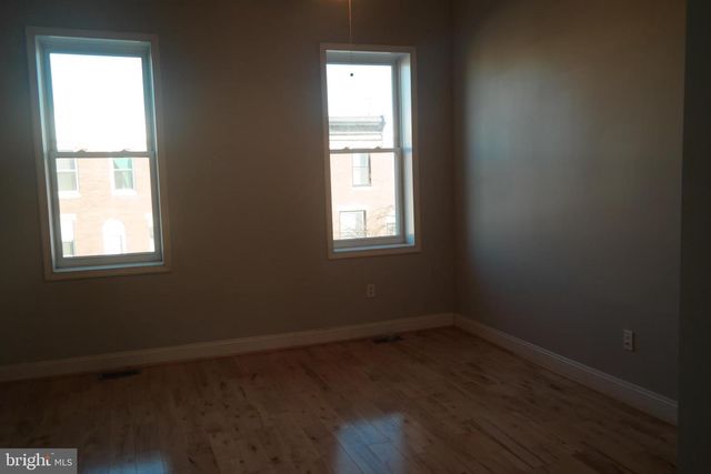 132 N LINWOOD AVE, Baltimore, MD 21224