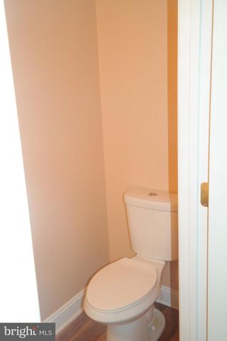 132 N LINWOOD AVE, Baltimore, MD 21224
