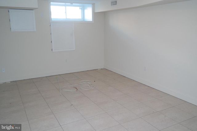 132 N LINWOOD AVE, Baltimore, MD 21224