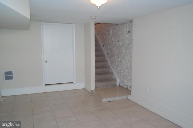 132 N LINWOOD AVE, Baltimore, MD 21224