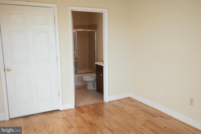 132 N LINWOOD AVE, Baltimore, MD 21224
