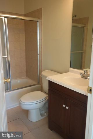 132 N LINWOOD AVE, Baltimore, MD 21224
