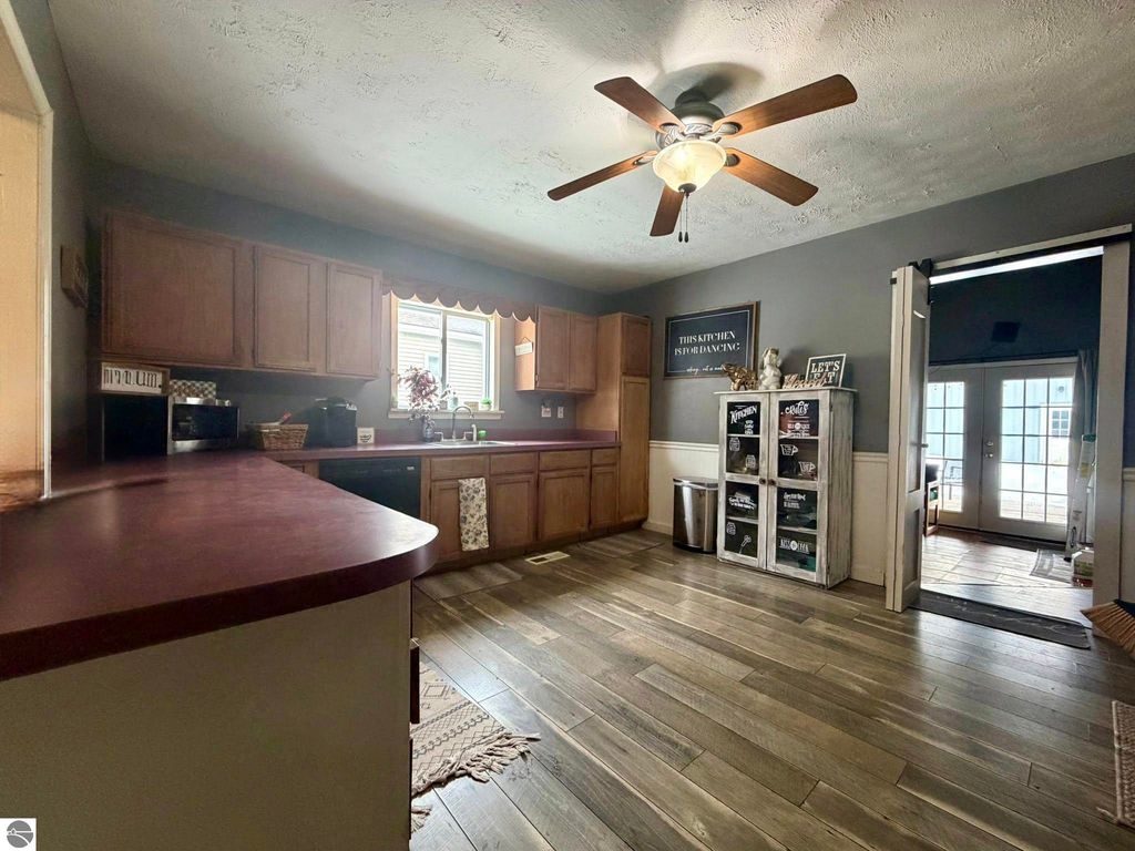 Image 3 of property listing at 409 Walnut, Kalkaska, MI 49646