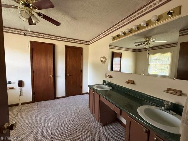 304 Northside Drive, Lexington, NC 27295